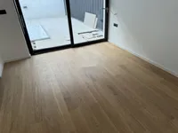 Недвижимость Трехкомнатная квартира в центре: 8