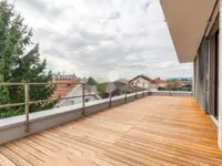 Недвижимость Квартира 5 и более комнат Белиград: 7