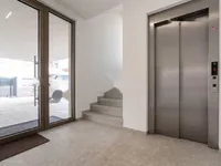 Недвижимость Квартира 5 и более комнат Белиград: 22