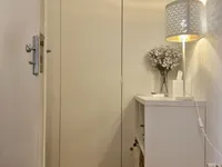 Недвижимость Квартира 5+ комнат в центре: 4