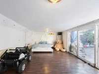 Недвижимость Четырехкомнатная квартира в Любляне: 8