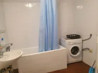 Недвижимость Квартира, 1-комнатная, Шишка: 8