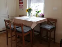 Недвижимость Четырёхкомнатная квартира в Гунцле: 12