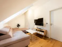 Недвижимость Трёхкомнатная квартира в центре: 5