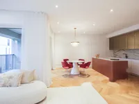 Недвижимость Двухкомнатная квартира в центре: 5