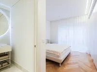 Недвижимость Двухкомнатная квартира в центре: 12