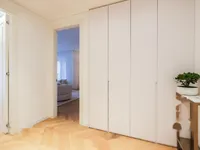 Недвижимость Двухкомнатная квартира в центре: 17