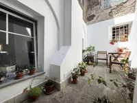 Недвижимость Четырехкомнатная квартира в центре: 1