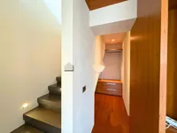 Недвижимость Квартира, 5+ комнат, Центр: 17