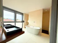 Недвижимость Квартира, 5+ комнат, Центр: 21