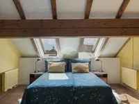 Недвижимость Пятикомнатная квартира в центре: 25