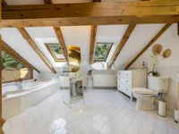 Недвижимость Пятикомнатная квартира в центре: 28