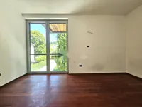 Недвижимость Квартира, 5+ комнат, Центр: 9