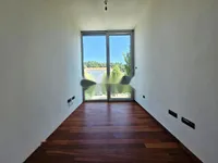 Недвижимость Квартира, 5+ комнат, Центр: 10