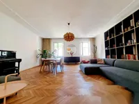 Недвижимость Трёхкомнатная квартира центр: 1