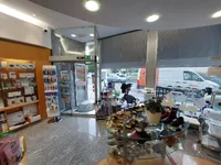 Недвижимость Коммерческое помещение в центре: 3