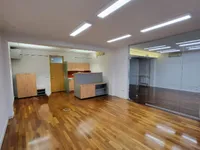 Недвижимость Офисное помещение, Шишка: 7