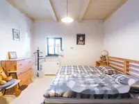 Недвижимость Дом, Комен: 6