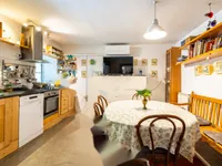 Недвижимость Дом, Комен: 10