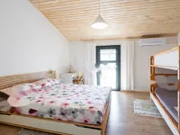 Недвижимость Дом, Комен: 18