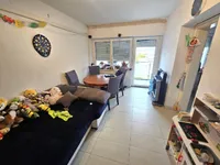 Недвижимость Двухкомнатная квартира Копер: 1