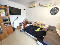 Недвижимость Двухкомнатная квартира Копер: 3