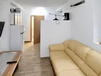 Недвижимость Квартира 4-комнатная Шкофие: 4