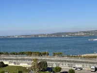 Недвижимость Трёхкомнатная квартира у моря: 1