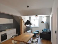 Недвижимость Квартира, 4 комнаты в Старой Любляне: 3