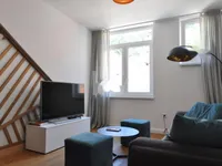 Недвижимость Квартира, 4 комнаты в Старой Любляне: 4