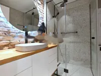 Недвижимость Трехкомнатная квартира у Трновской церкви: 17