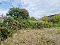 Недвижимость Участок, пригодный для застройки в Шентвиде.: 3