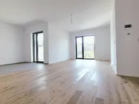 Недвижимость Квартира, 4 комнаты, Любляна Вич: 5