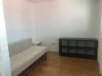 Недвижимость Однокомнатная квартира в центре: 4