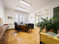 Недвижимость Квартира, 5 и более комнат, Центр: 10