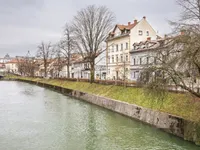 Недвижимость Дом на набережной Петковша и улице Трубарева: 1