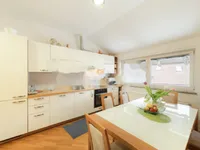 Недвижимость Дом с террасой в Моще: 1