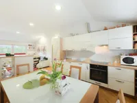 Недвижимость Дом с террасой в Моще: 3