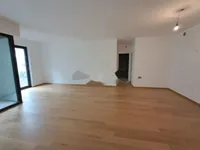 Недвижимость Квартира 3-комн, Центр, Дэванапарк II: 7