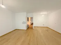 Недвижимость Квартира 3-комн Центр Девана Парк: 5