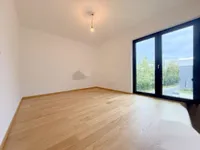 Недвижимость Квартира, 4 комнаты, Центр: 7