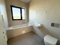 Недвижимость Квартира 4 комнаты Центр: 6