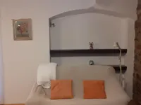 Недвижимость Трёхкомнатная квартира в центре: 4