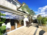 Недвижимость Четырёхкомнатная квартира Центр: 23