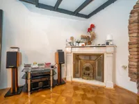 Недвижимость Трёхкомнатная квартира в центре: 3