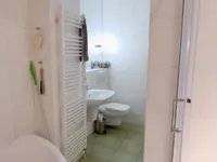 Недвижимость Квартира 2,5 комнаты в центре: 11