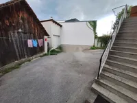 Недвижимость Трёхэтажный дом Раковник: 2