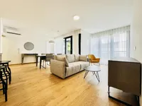 Недвижимость Квартира 3-комнатная, центр: 1