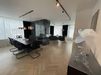 Недвижимость Пятикомнатная квартира Центр: 5