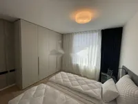 Недвижимость Пятикомнатная квартира Центр: 10